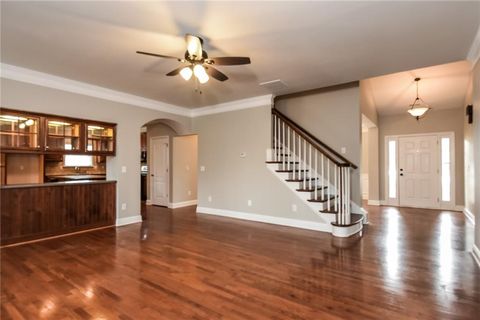 Single Family Residence in Villa Rica GA 2000 Creek Pointe Way 8.jpg