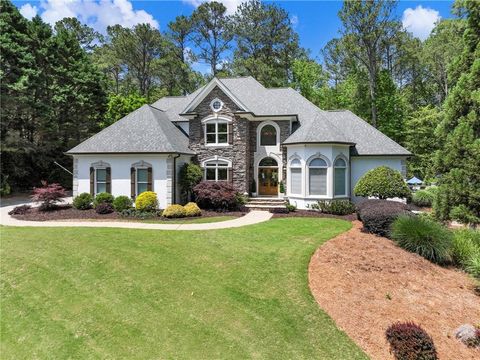Homes For Sale - 710 Richmond Glen Drive<br/> Milton, GA 30004