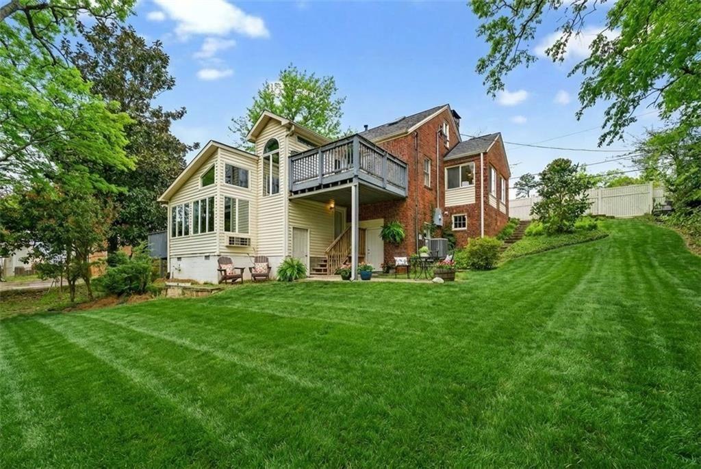 601 Ridgewood Avenue