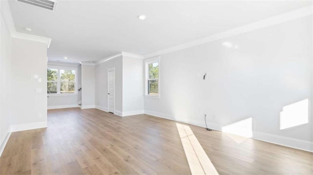 5449 Baybrook Circle