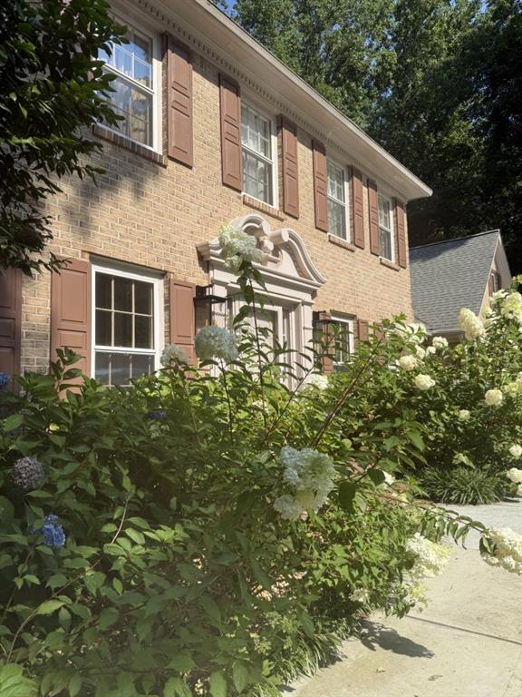 5382 Lanford Springs Court