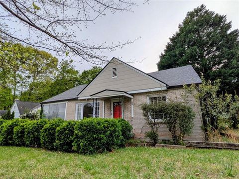 366 Lynnhaven Drive SW Atlanta GA 30310