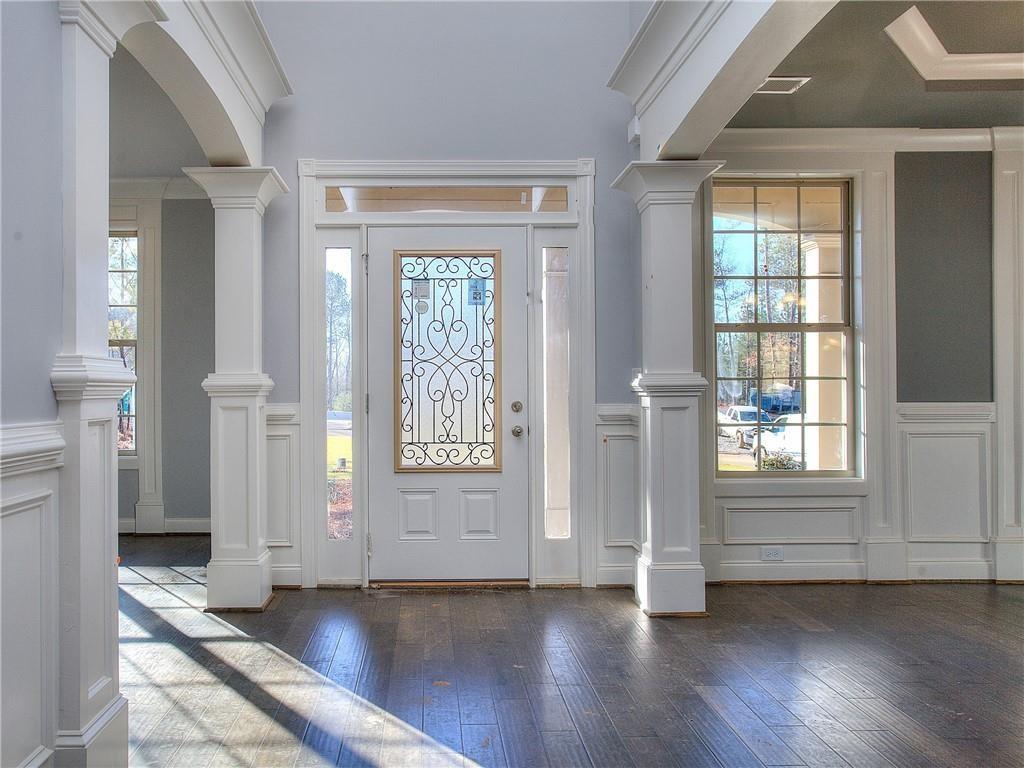 3231 Ashmore Court SW