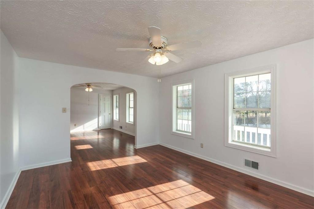 1050 Eugene Lane, Madison, Georgia image 11