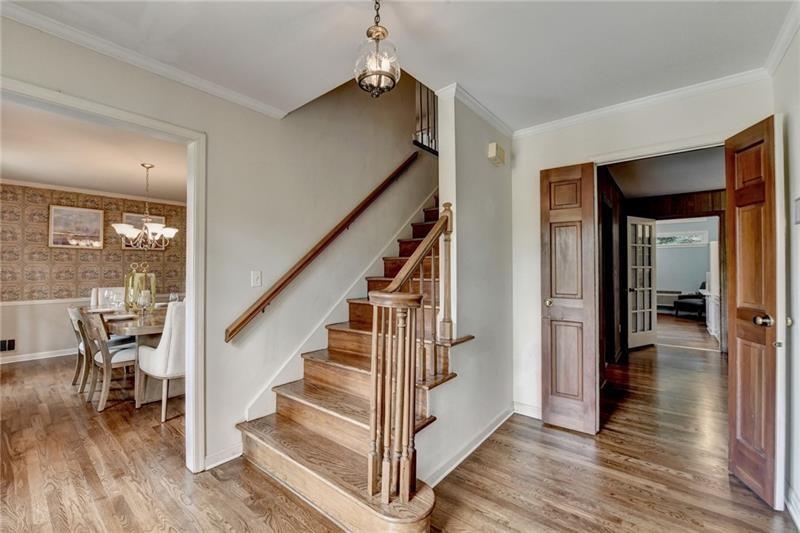 1450 Holly Bank Circle, Atlanta, Georgia image 4