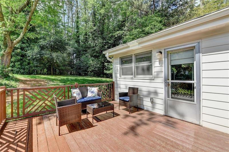 1450 Holly Bank Circle, Atlanta, Georgia image 41