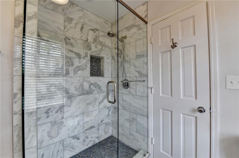 1450 Holly Bank Circle, Atlanta, Georgia image 26