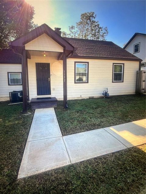 1132 Oak Knoll Terrace Atlanta GA 30315