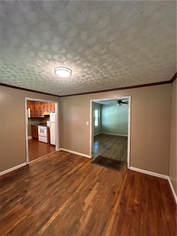 1821 Waverly Drive, Dalton, Georgia image 12