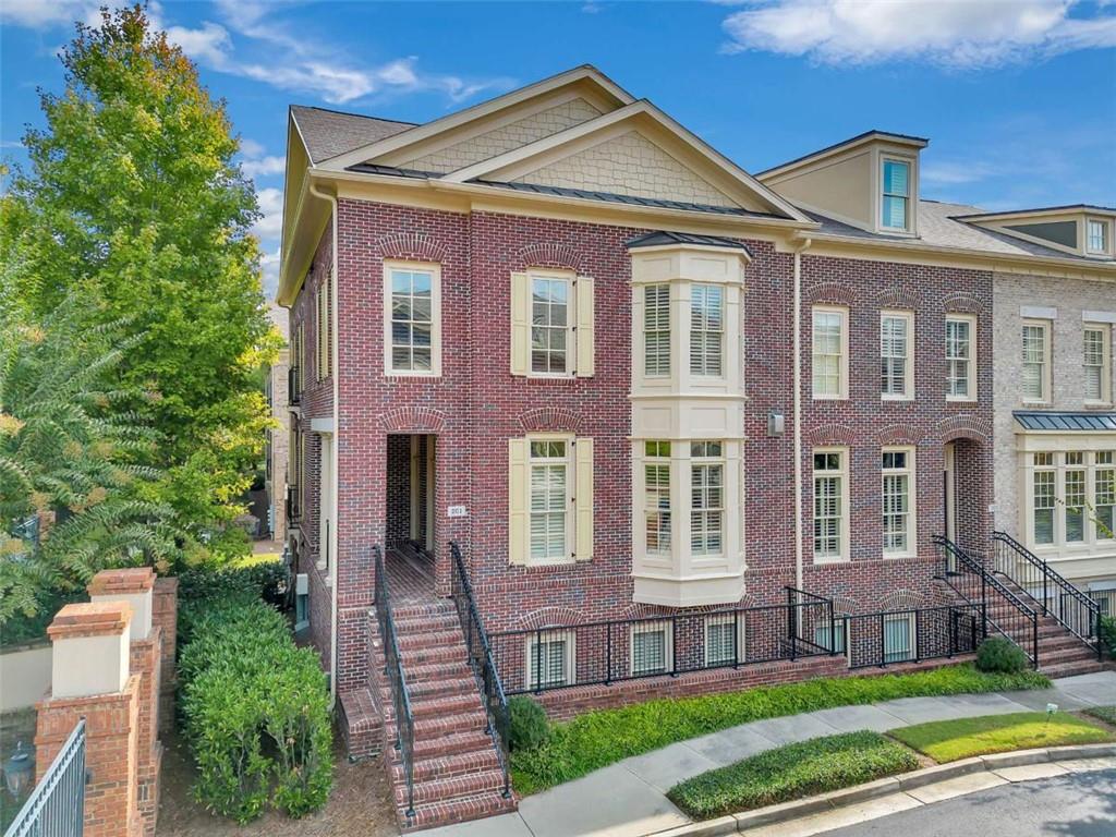 201 Riversgate Drive