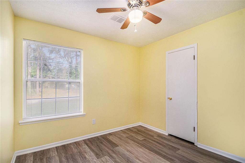 22 Cardinal Lane, Jonesboro, Georgia image 9