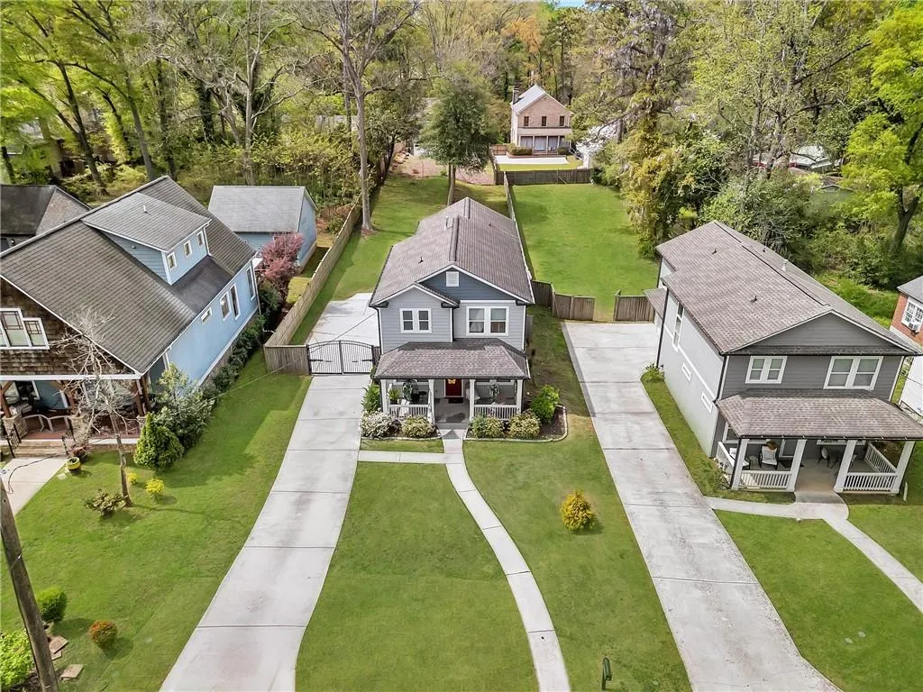 Hapeville, Georgia 30354, United States, 4 Bedrooms Bedrooms, ,3 BathroomsBathrooms,Residential,Coming Soon,98627