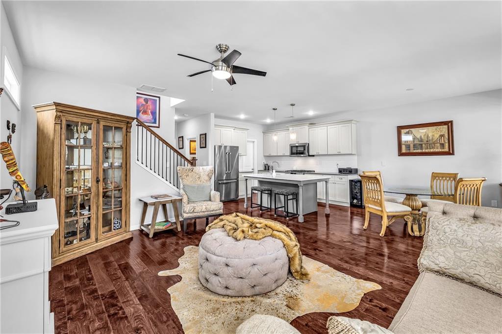 3117 Dogwood Drive, Hapeville, Georgia image 13