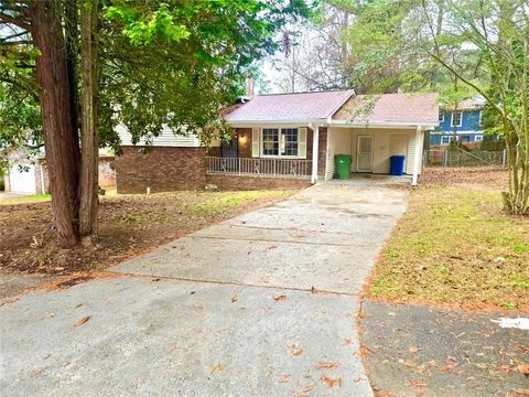 321 TARRAGON Way SW Atlanta GA 30331