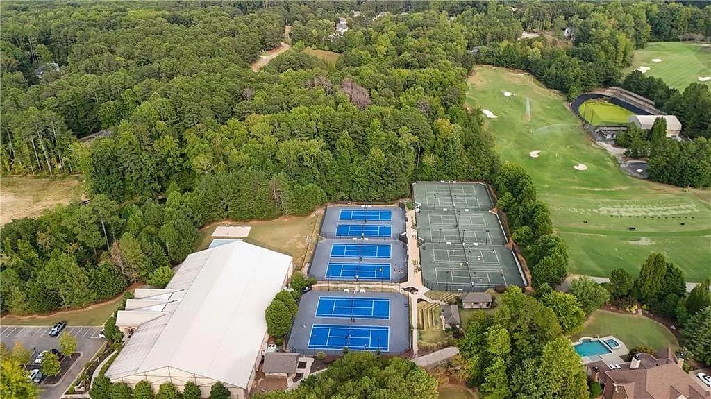 The Manor Golf & Country Club - Residential