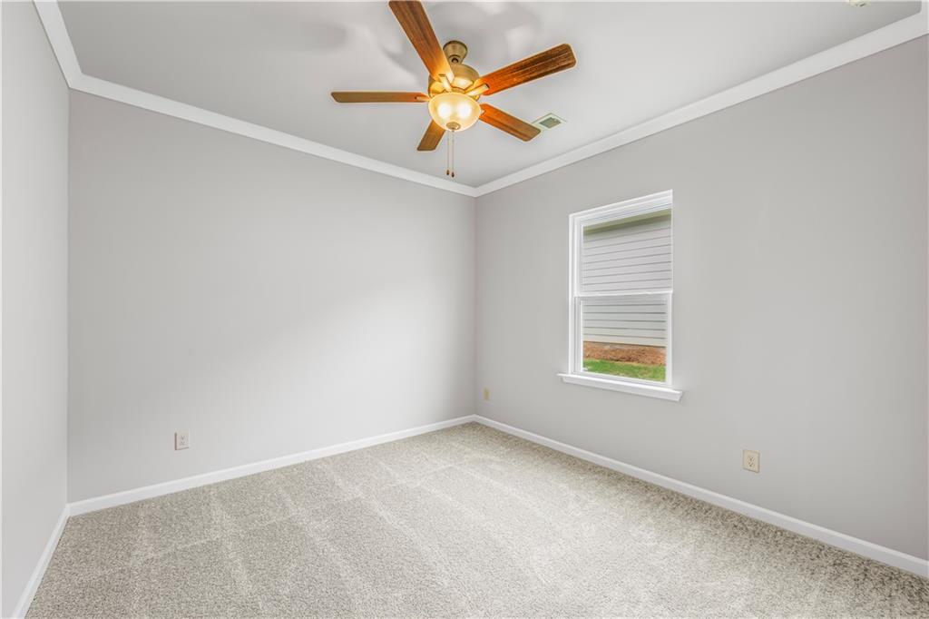 401 Village Lane, Fairburn, Georgia image 13