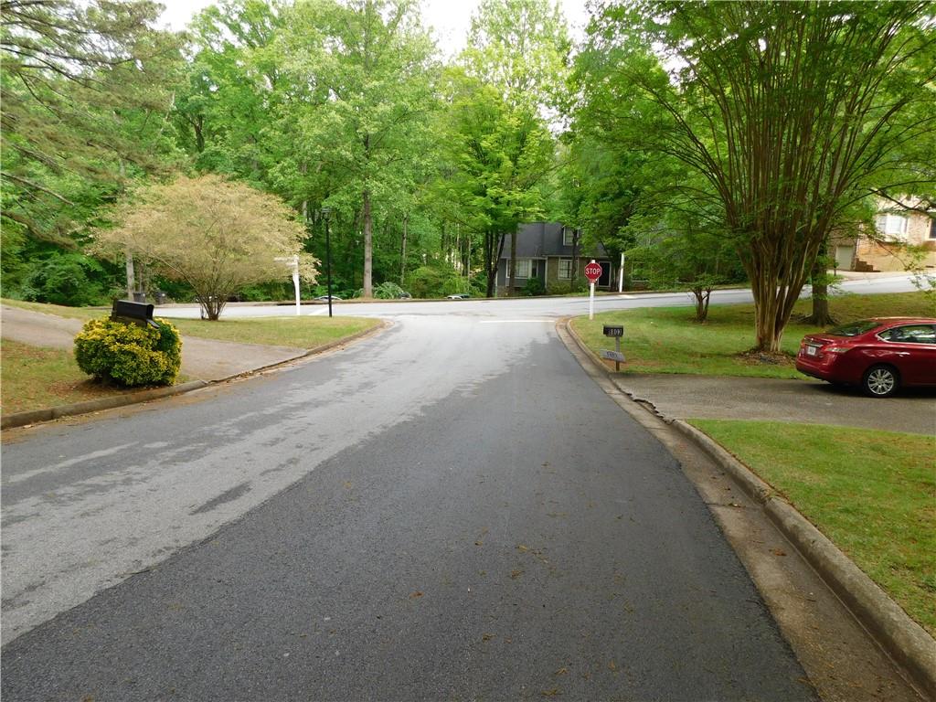 8805 Willow Creek Court