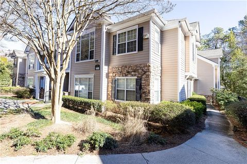 Photo of 2400 Cumberland Parkway SE #814, Atlanta, GA 30339 (MLS # 7714268)