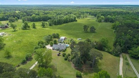 A home in Mcdonough