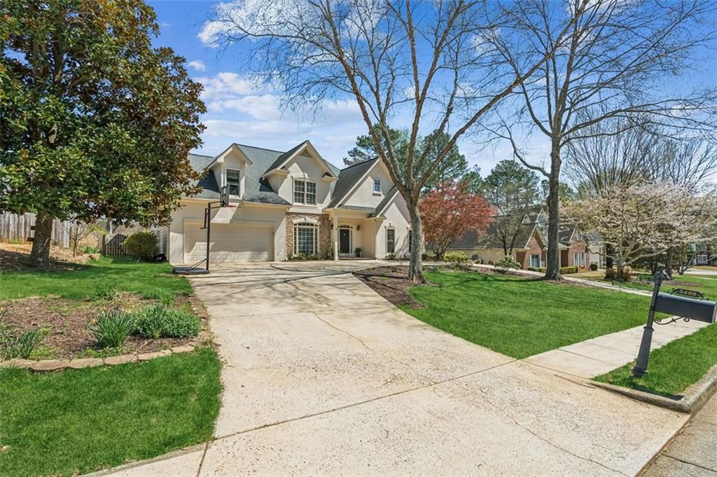 5489 WHITE CEDAR Terrace
