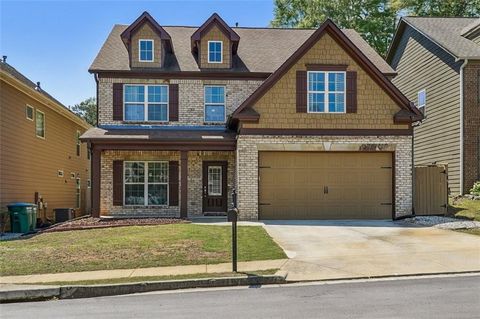 2638 LAKE MANOR Circle Duluth GA 30096