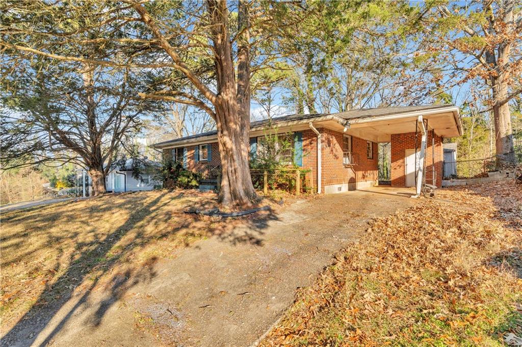 1673 Flintwood Drive SE