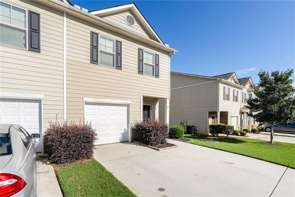 5231 Timber Hills Drive, Oakwood, Georgia image 3