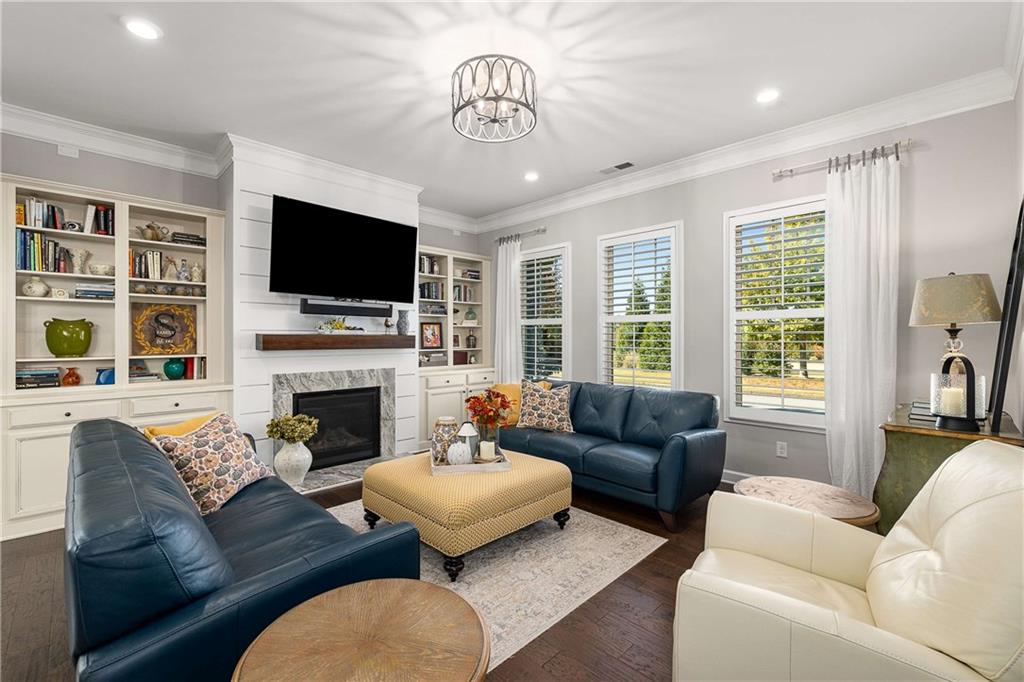 Mountain Crest - Residential