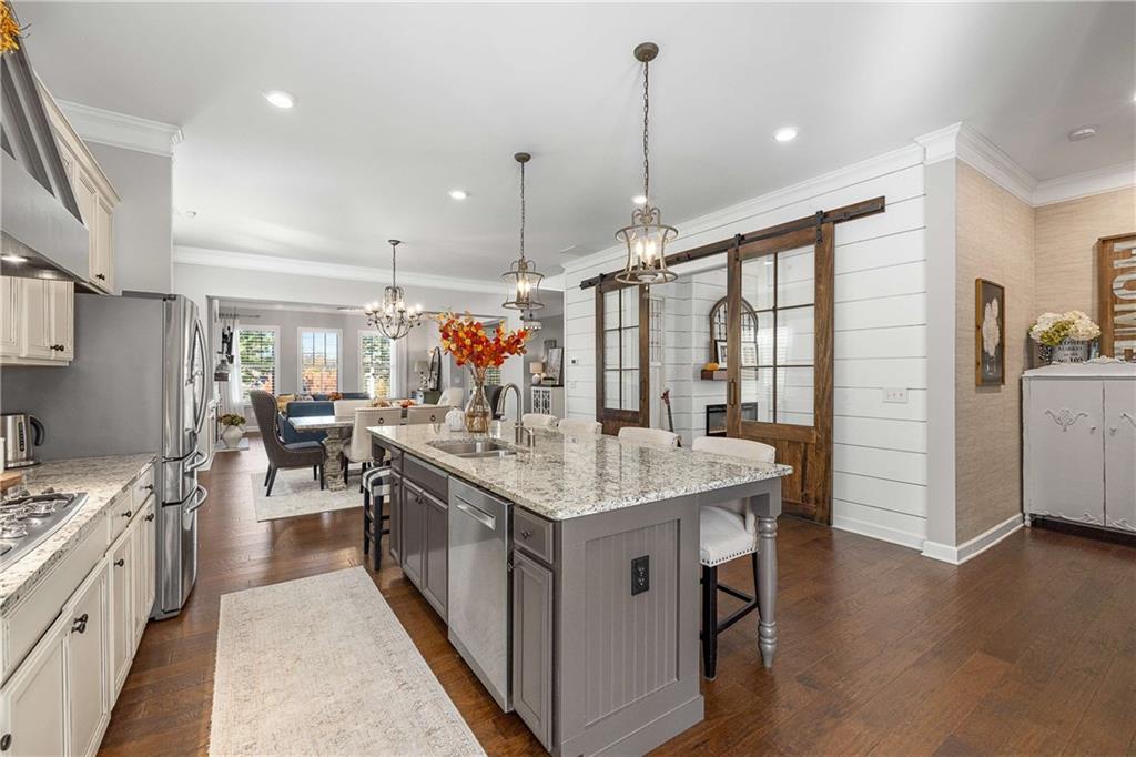 Mountain Crest - Residential