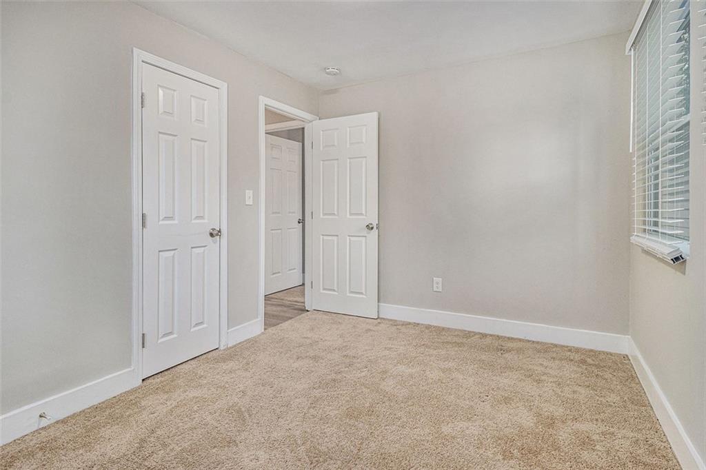 2597 Dale Creek Drive, Atlanta, Georgia image 11