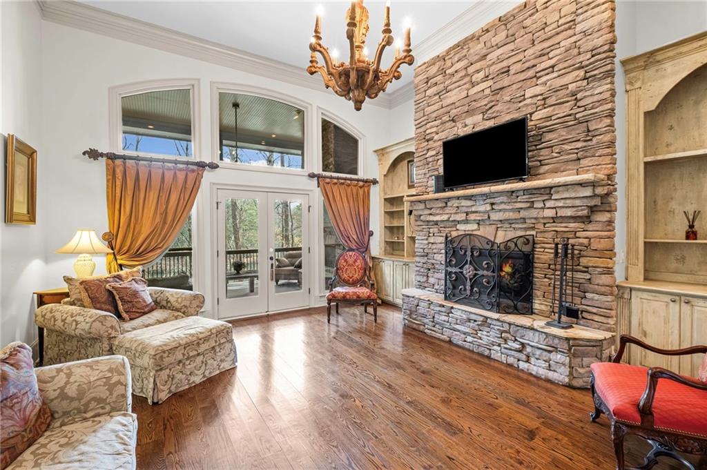 108 Waters Edge Drive