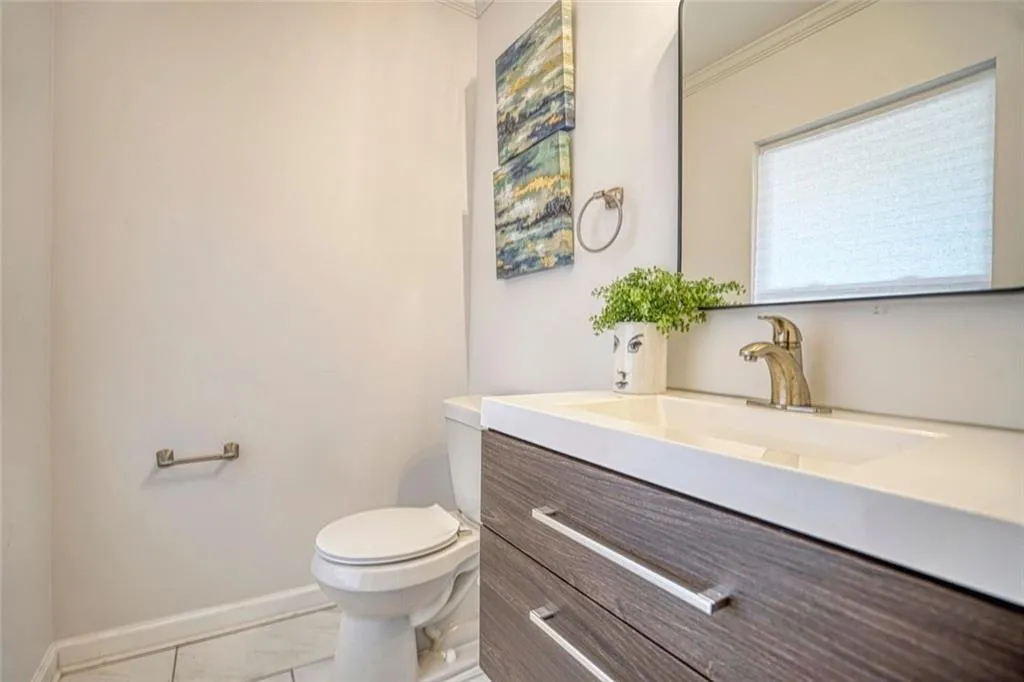 Atlanta, Georgia 30311, United States, 3 Bedrooms Bedrooms, ,3 BathroomsBathrooms,Residential,Active,206440