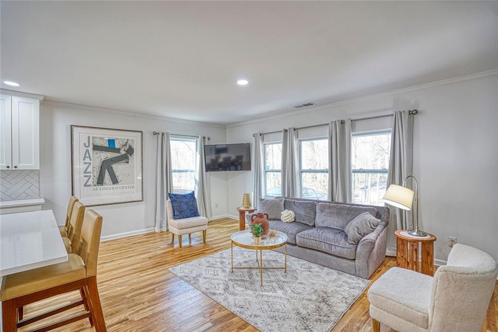 2230 Beecher Circle SW