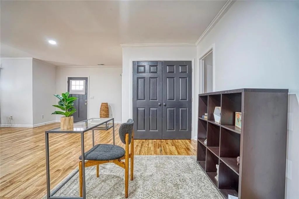 Atlanta, Georgia 30311, United States, 3 Bedrooms Bedrooms, ,3 BathroomsBathrooms,Residential,Active,206440