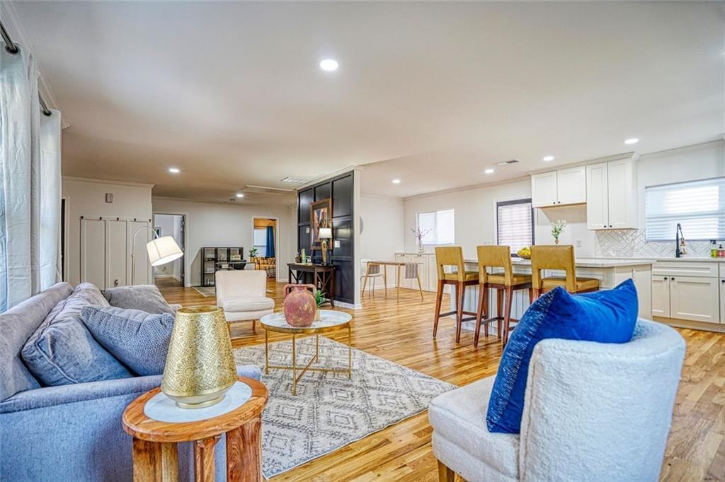 2230 Beecher Circle SW