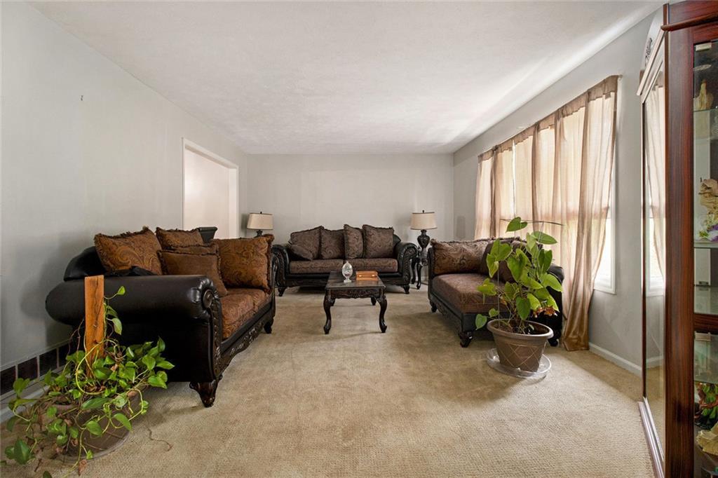 2950 Springfield Court SW