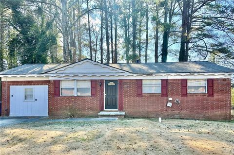 1320 Willow Drive Riverdale GA 30296