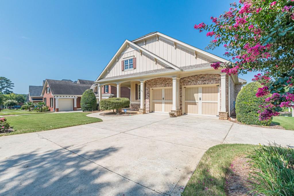 5926 Hogans Way