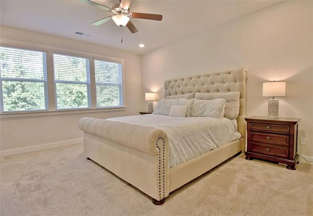 Peachtree City, Georgia 30269, United States, 5 Bedrooms Bedrooms, ,3 BathroomsBathrooms,Residential,Active,207862