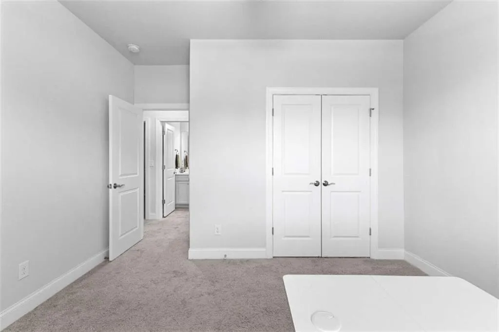 Peachtree City, Georgia 30269, United States, 5 Bedrooms Bedrooms, ,3 BathroomsBathrooms,Residential,Active,207862