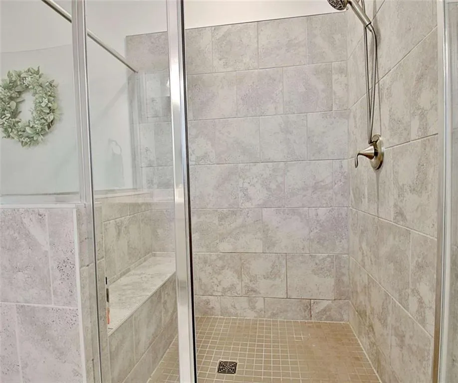 Peachtree City, Georgia 30269, United States, 5 Bedrooms Bedrooms, ,3 BathroomsBathrooms,Residential,Active,207862