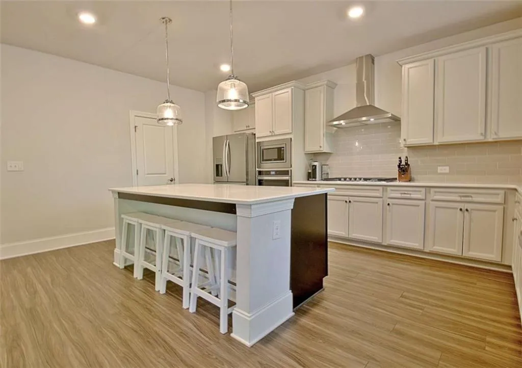 Peachtree City, Georgia 30269, United States, 5 Bedrooms Bedrooms, ,3 BathroomsBathrooms,Residential,Active,207862