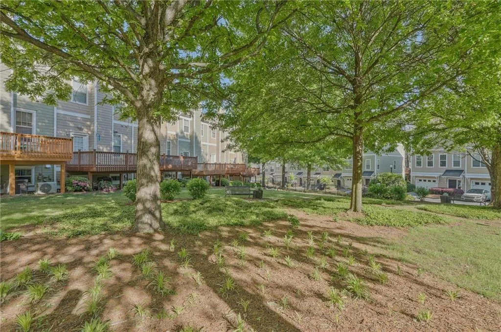 Brookhaven, Georgia 30319, United States, 3 Bedrooms Bedrooms, ,4 BathroomsBathrooms,Residential,Pending,110977