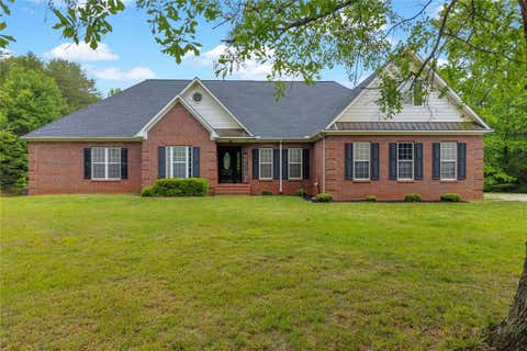 Homes For Sale - 143 Pace Road<br/> Toccoa, GA 30577