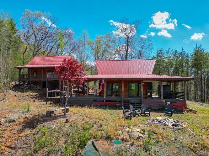 389 Wilderland Trail, Cleveland, Georgia image 2