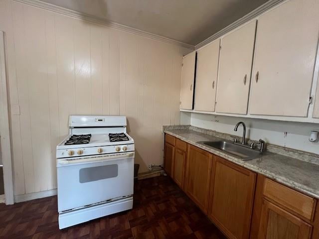 616 S Harlem Circle