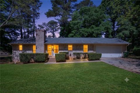 Homes For Sale - 515 Kelton Road<br/> Monroe, GA 30656