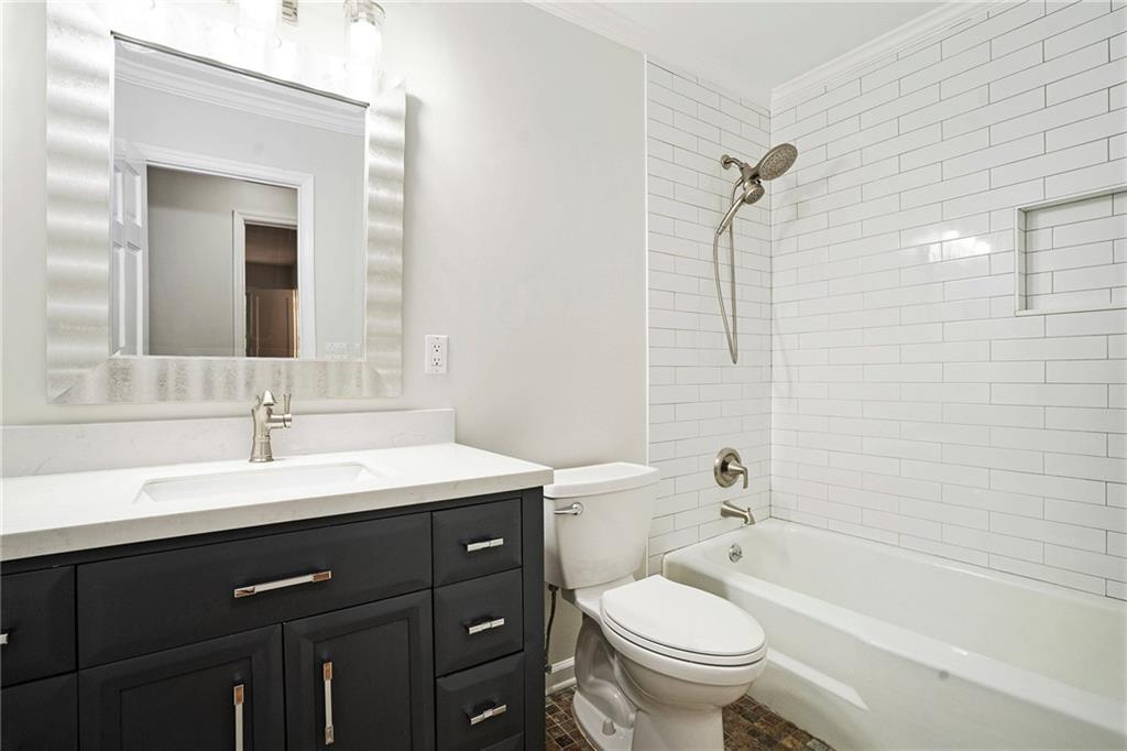 6300 Mountain Brook Lane, Atlanta, Georgia image 27
