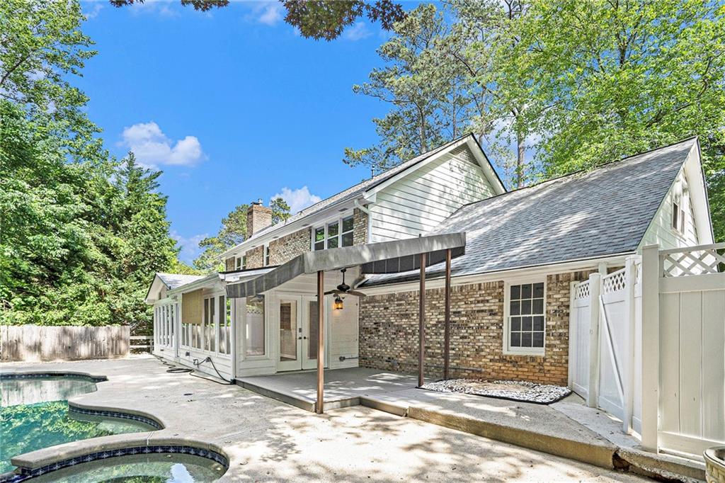 6300 Mountain Brook Lane, Atlanta, Georgia image 35