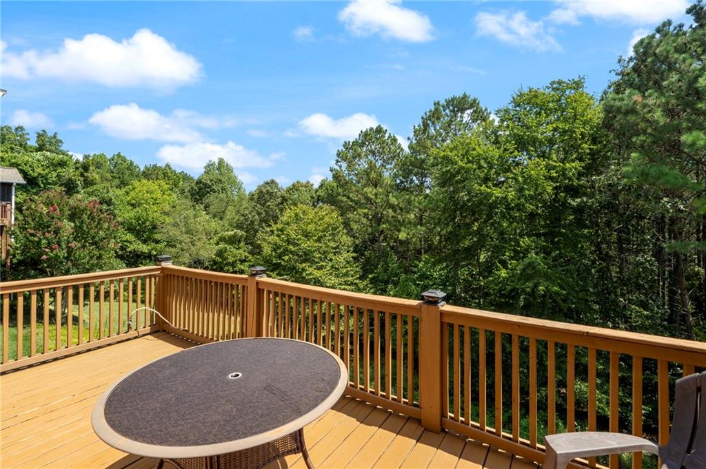 407 Overlook Way